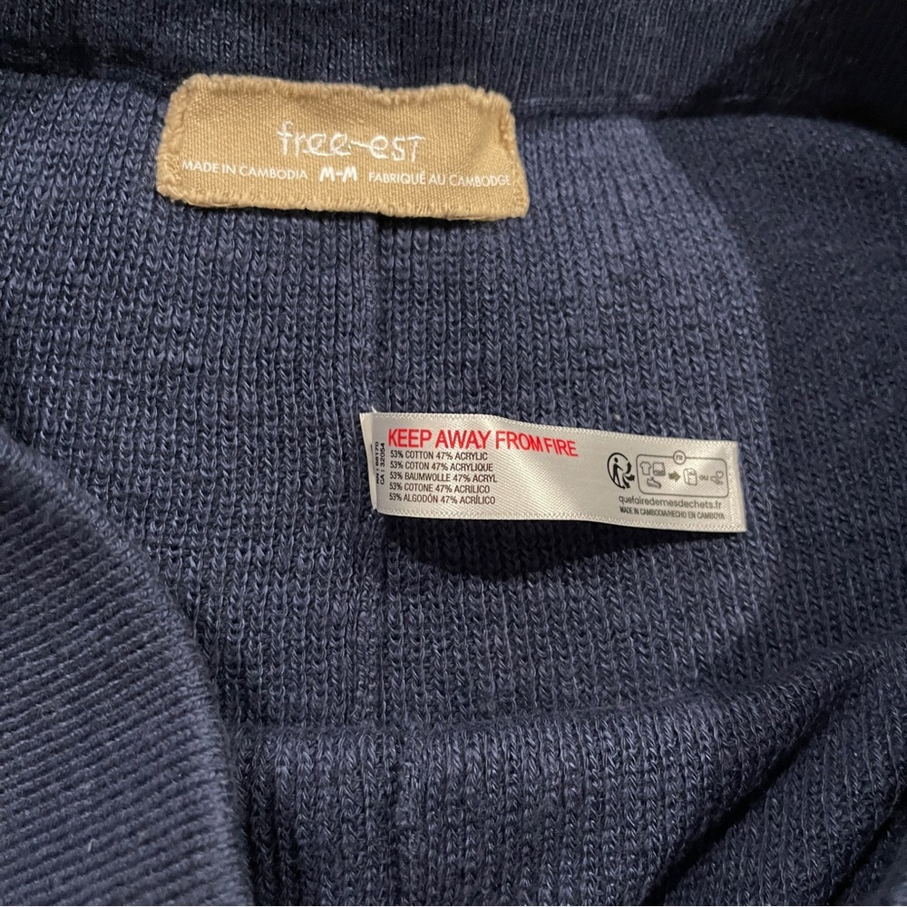 Free people Free-est Women's Blue knit Shorts M - Picture 7 of 8